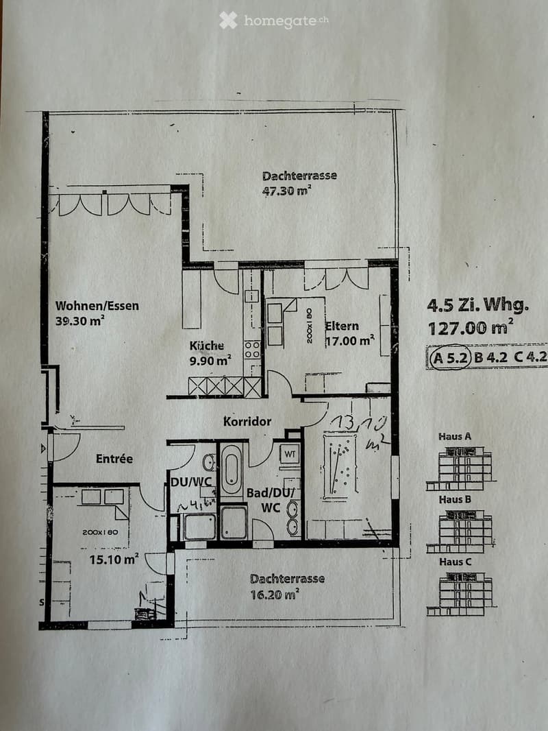 Floor plan of a 4.5-room apartment with living/dining area, kitchen, bedroom, bathroom, and two terraces.