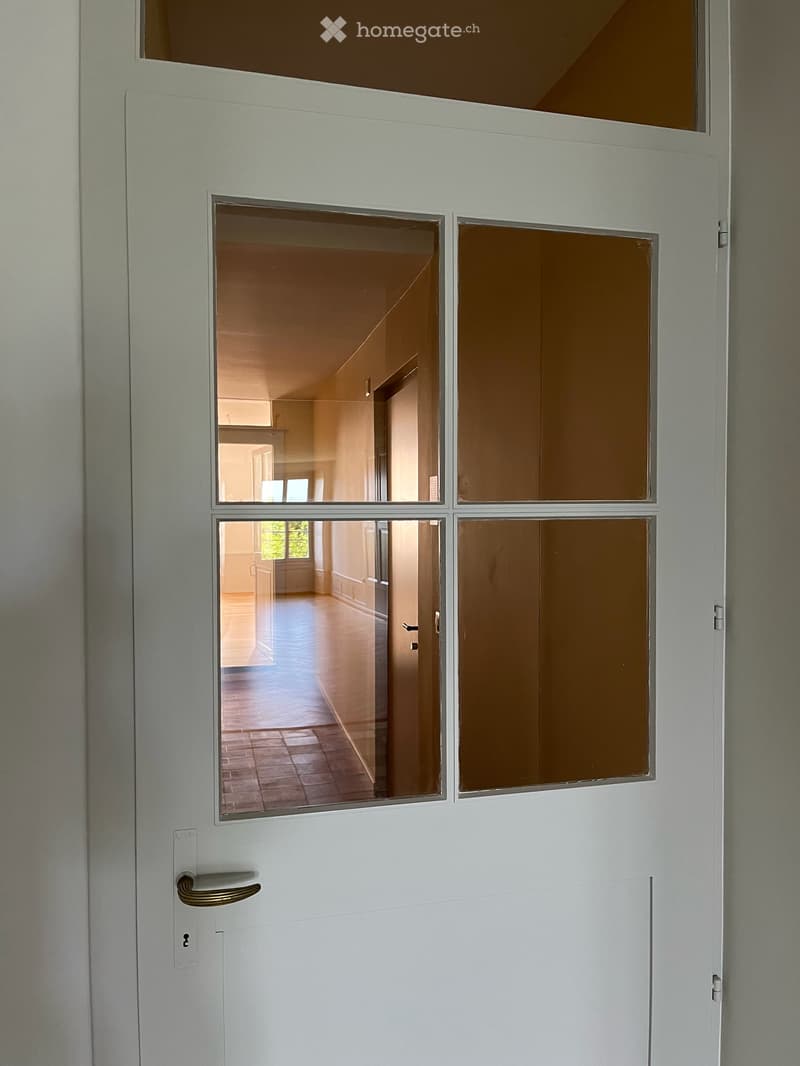 Appartement restauré et lumineux de 2.5 pièces dans le bourg de Lutry (7)