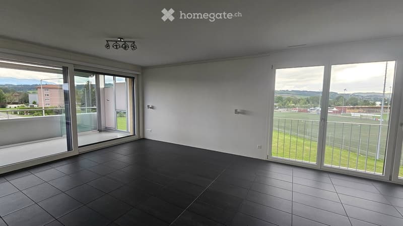 Moderne 3.5-Zimmer-Wohnung mit Seeblick & Wintergarten (6)