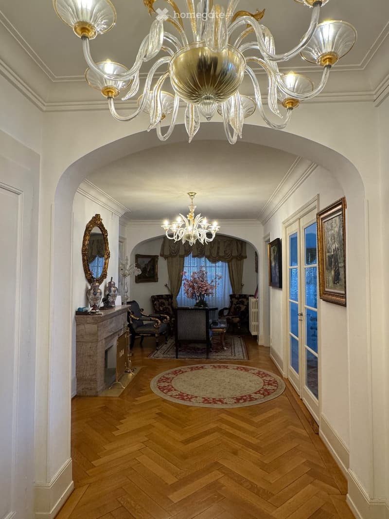 Superbe appartement de réception face au lac avec une vue imprenable au 6ème étage (2)
