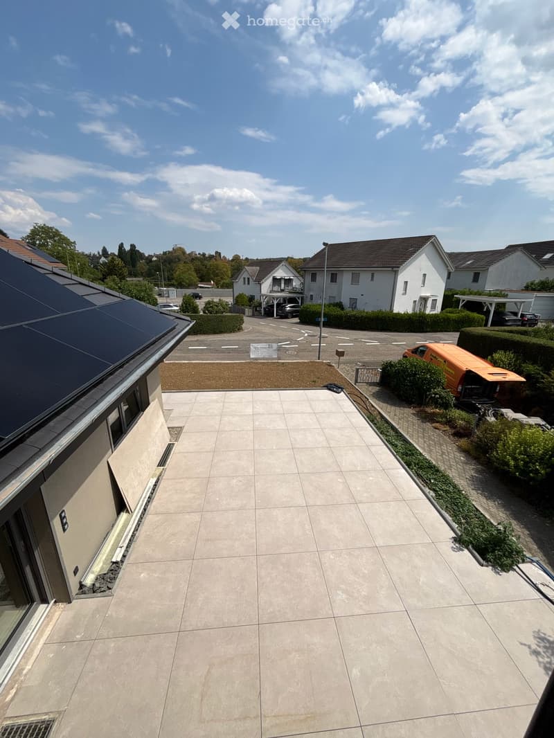 Helle 4.5-Zimmer-Terrassenwohnung in Pratteln – ab sofort verfügbar! (5)
