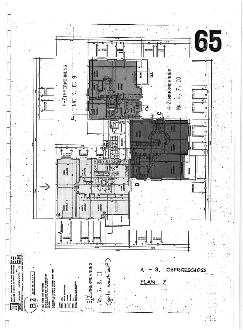 Floor plan of a multi-unit residential building showing layout of apartments, common areas, and staircases.