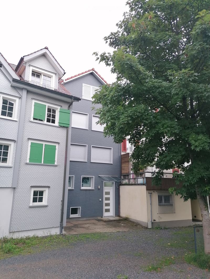 Ihre Hauswohnung im Herzen von Gossau (1)
