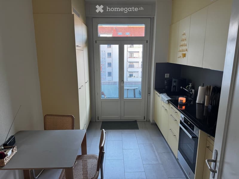 {"type": "Furnished Room", "objects": ["table", "chair", "oven", "faucet", "coffee maker", "oven", "oven", "oven", "oven", "oven", "oven", "oven", "oven", "oven", "oven", "oven", "oven", "oven", "oven", "oven", "oven", "oven", "oven", "oven", "oven", "ove