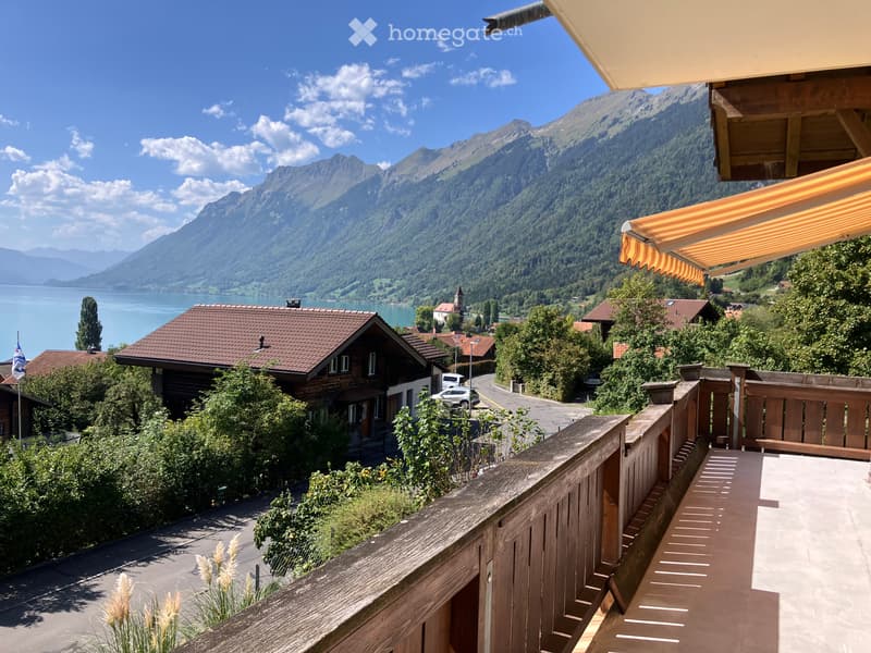 grosser Balkon 20 m2 mit See- und Weitsicht