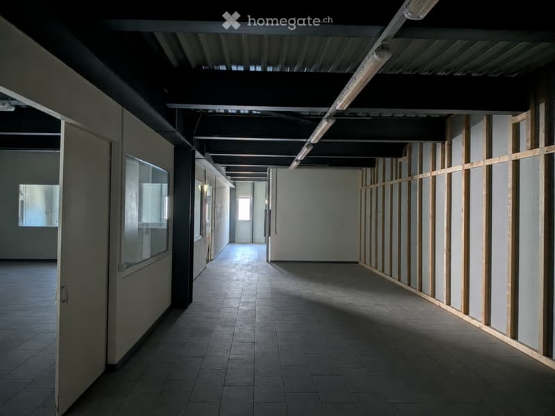 Rhône Parc – Local commercial de 80 m² à louer à Vétroz - réf. : 10.1.10 (2)