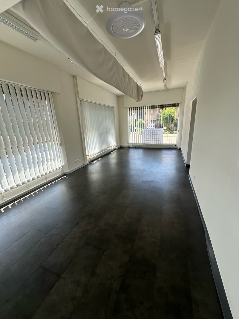Ladenlokal und Werkstatt in Wettingen (2)