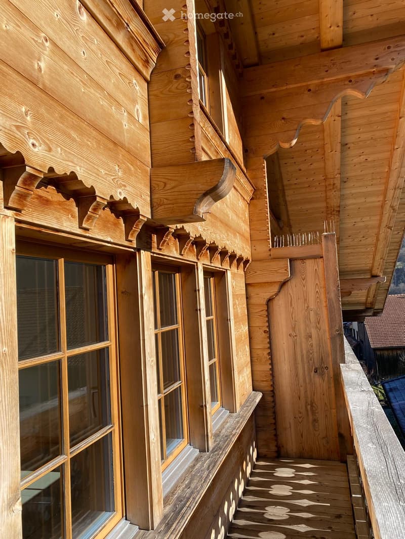 5 1/2 Zimmer-Dachwohnung in Wilderswil (1)