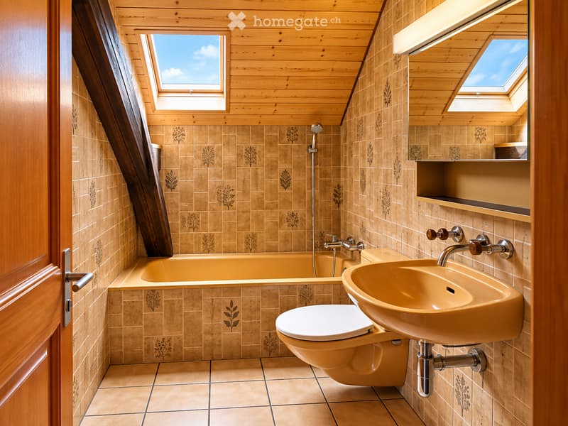 Bathroom with wooden walls and ceiling, featuring a bathtub, toilet, sink, and a mirror with shelves above it. The room has skylight windows and decorative leaf patterns on the tiles.