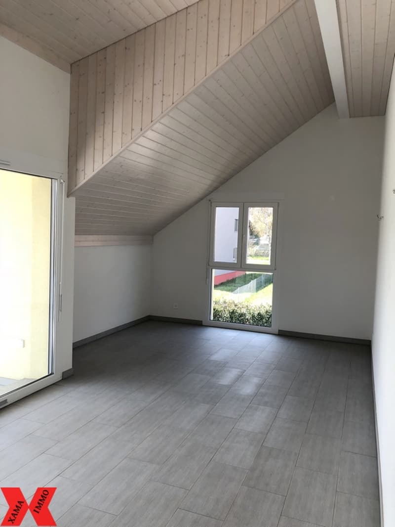 Appartement de 4,5 pièces au 2ème étage en combles (2)
