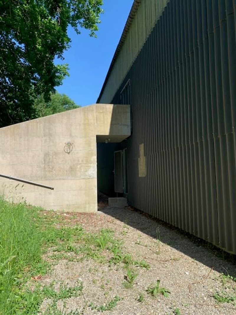 Maison atypique à Chénens (location de courte durée) (3)