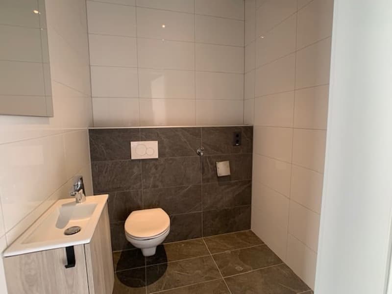 Local commercial, moderne de 25 m² au rez (3)