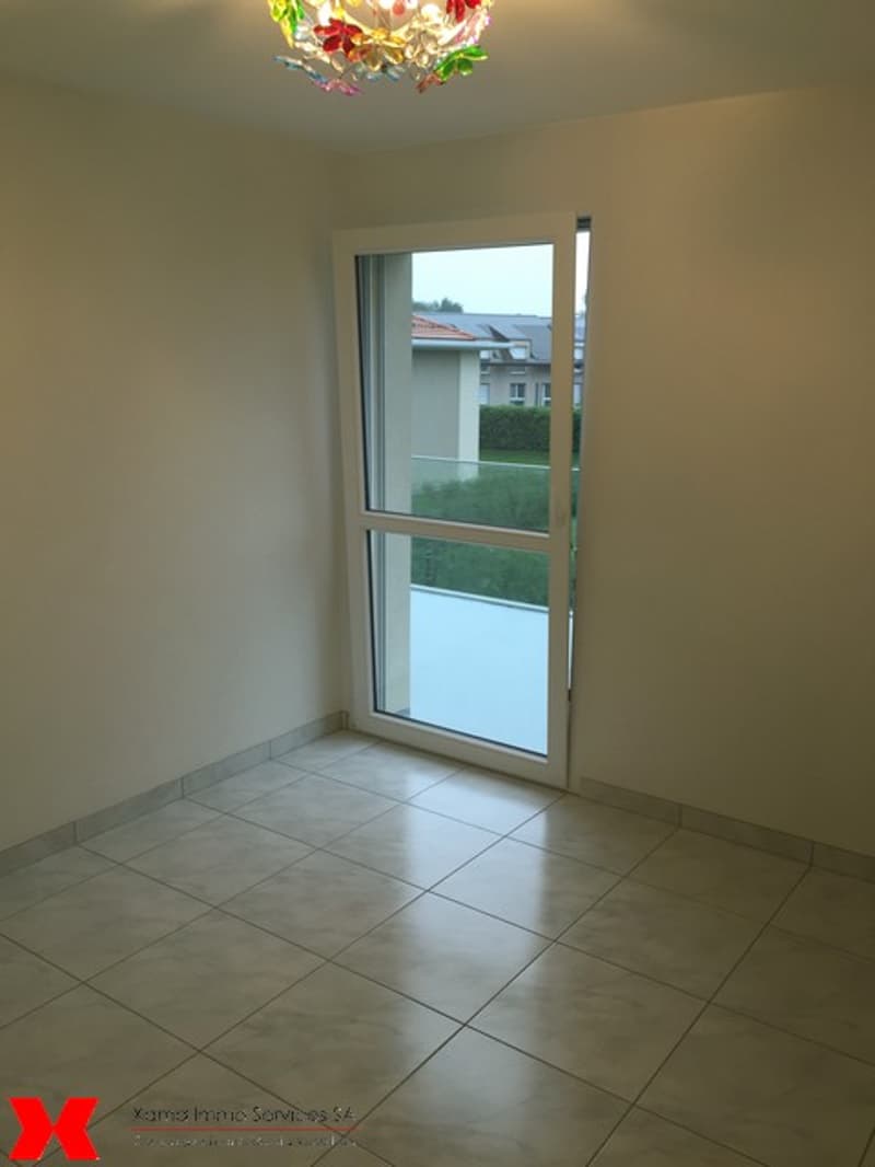 Spacieux appartement de 5.5 pièces avec balcon au 1er étage (4)