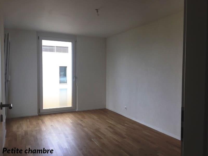 Appartement 4,5 pièces traversant, au 2ème étage avec balcons (3)