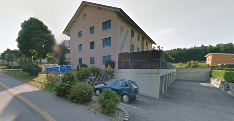 Appartement 3,5 pièces au 1er étage, avec balcon (6)