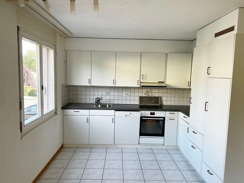 Appartement 3,5 pièces au 1er étage, avec balcon (1)