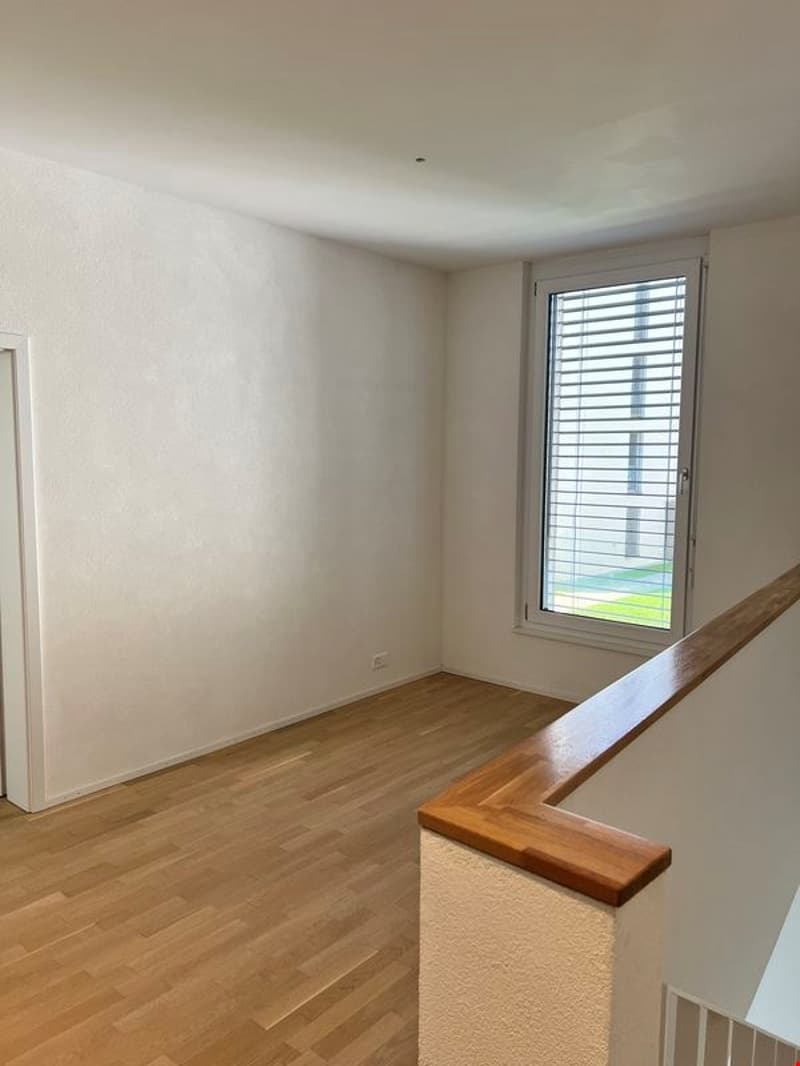 Appartement 3,5 pièces de 102m² au rez inférieur (duplex) (5)