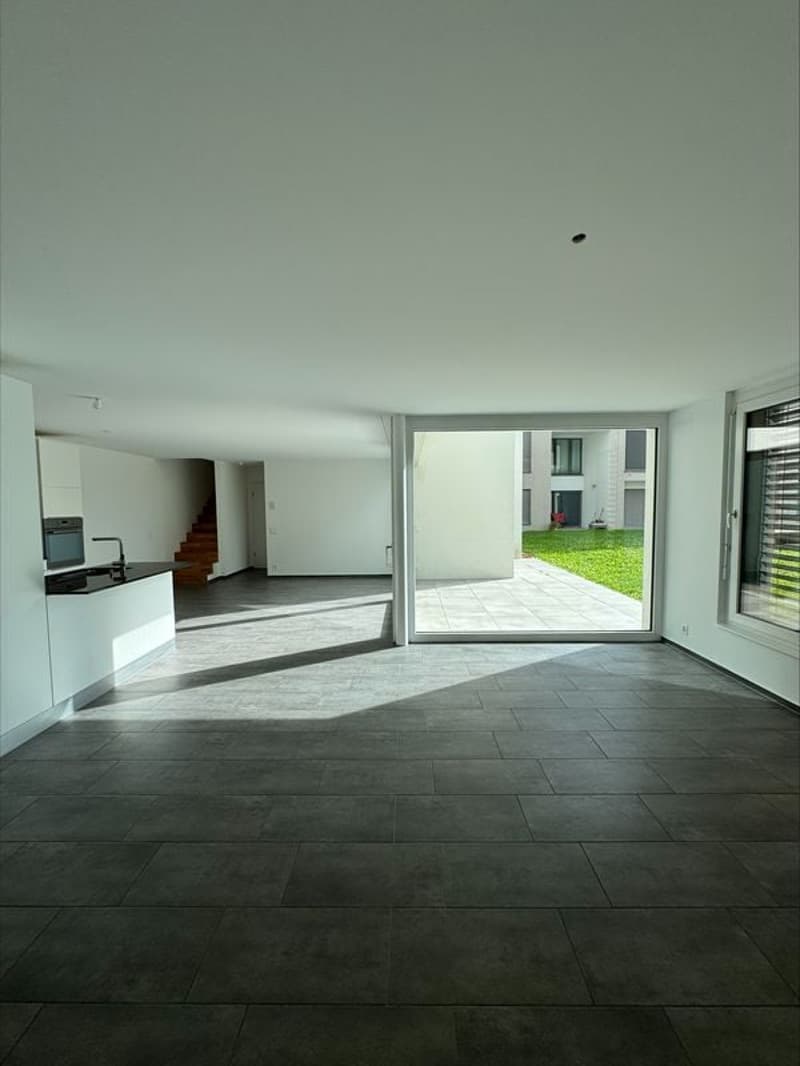 Spacieux duplex de 5.5 pièces (145 m2) (2)