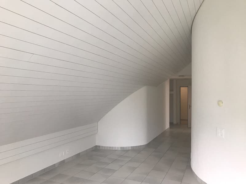 3.5 Zimmer mit Terrasse (4)