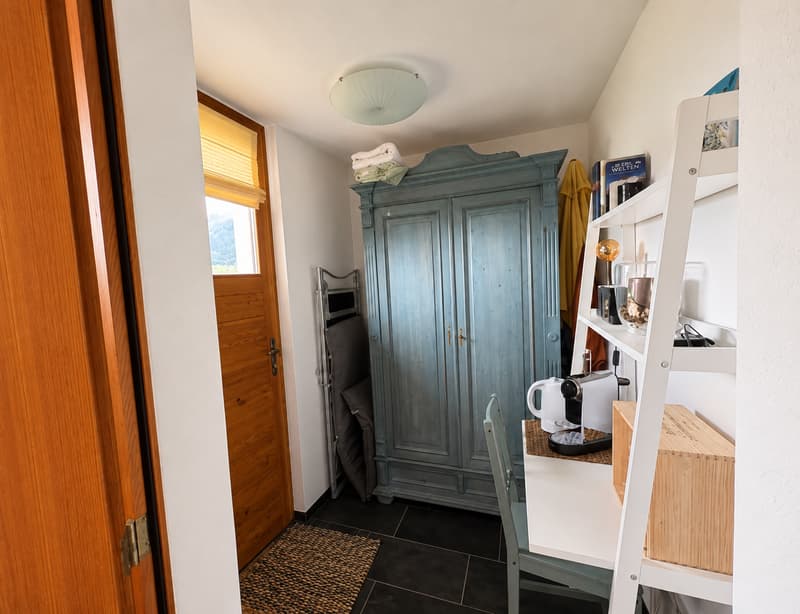 Attraktiver 4,5-Zimmer-Hausteil mit Galerie und traumhafter Aussicht in Valbella (14)