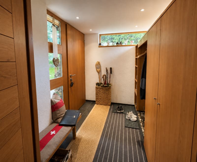 Attraktiver 4,5-Zimmer-Hausteil mit Galerie und traumhafter Aussicht in Valbella (6)
