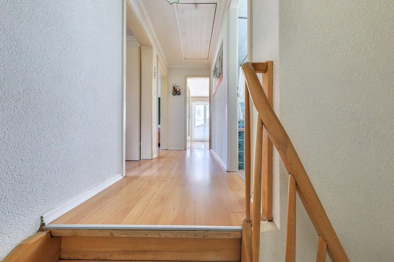Charmantes 5.5-Zimmer-Doppeleinfamilienhaus in Andelfingen (7)
