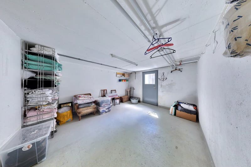 Charmantes 5.5-Zimmer-Doppeleinfamilienhaus in Andelfingen (13)