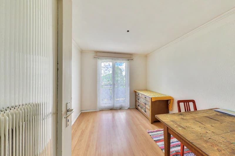 Charmantes 5.5-Zimmer-Doppeleinfamilienhaus in Andelfingen (10)