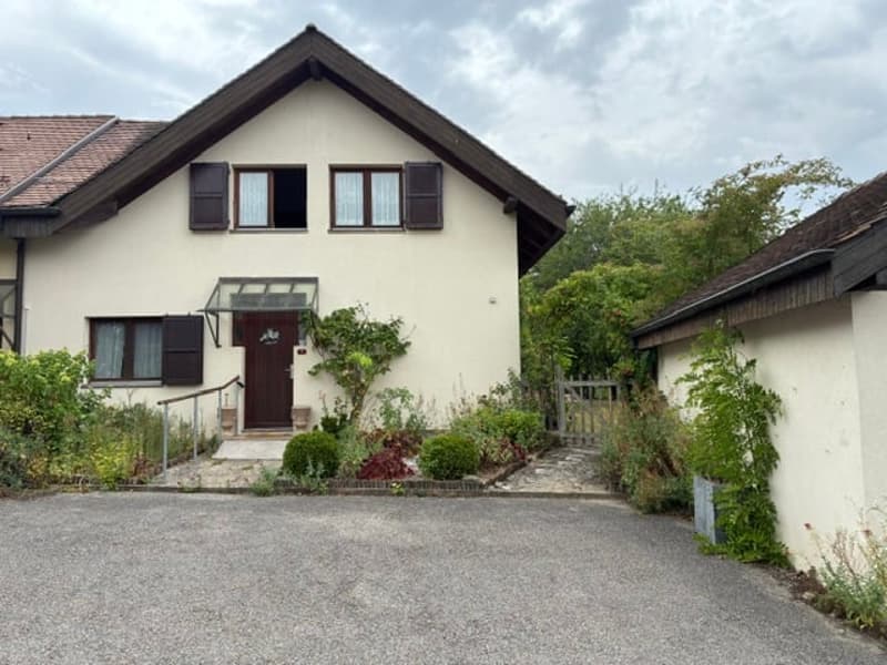 Charmante maison jumelle à Féchy (10)
