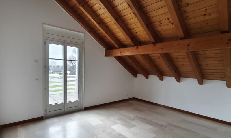 Bel appartement de 3,5 pièces avec deux terrasses au 2ème étage (5)