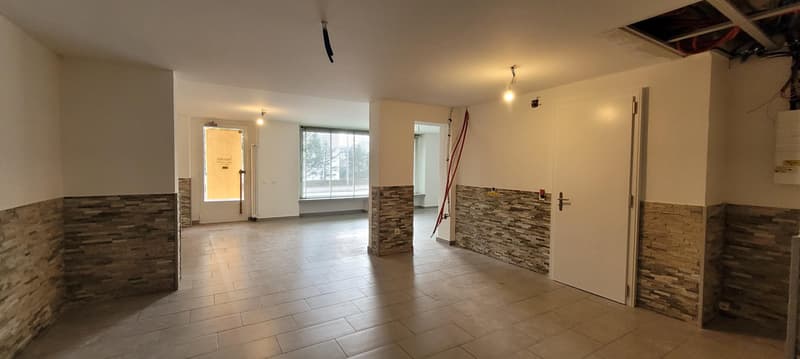 Grande arcade pour bureaux idéalement située à Nyon (2)
