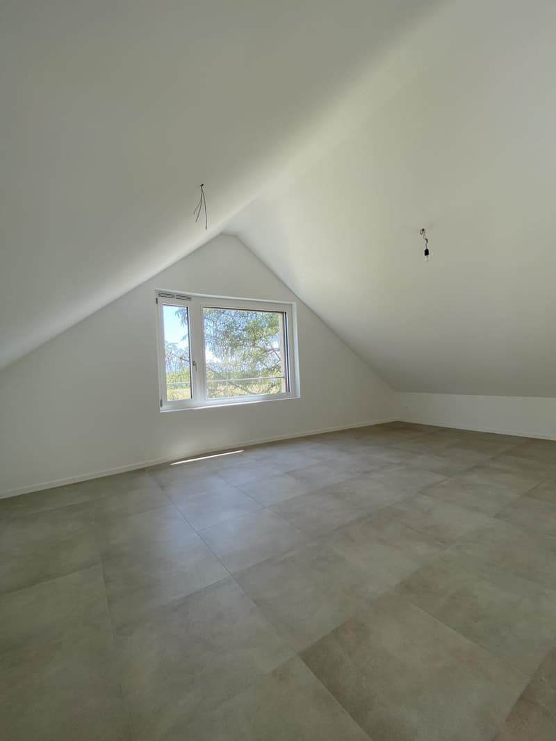 Magnifique appartement récent de 4.5 pièces aux combles à Eysins (4)