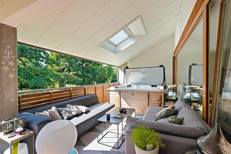 Duplex en attique de 244 m² avec belle terrasse de 36 m² (9)