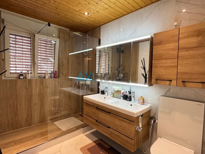 Une adresse privilégiée à Montreux ! 4,5 pièces vue lac avec balcon (11)