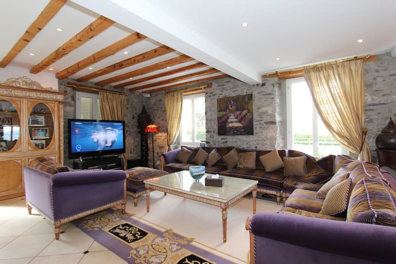 EN EXCLISIVITÉ ! Villa de maître avec vue panoramique sur Montreux (5)