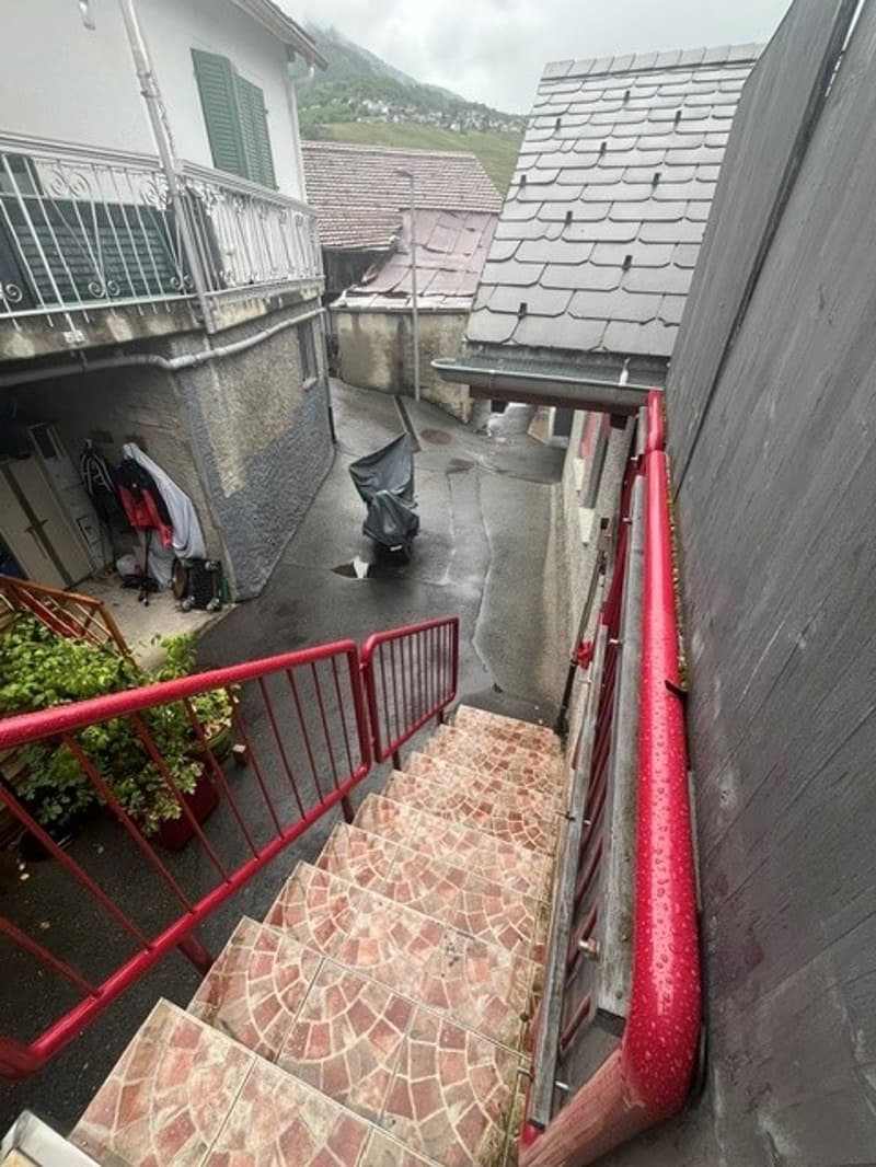 Charmant appartement de 2.5 pièces avec terrasse et vue sur les montagnes à St-Séverin (6)