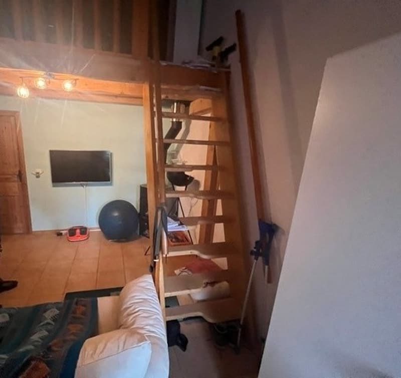 Charmant appartement de 2.5 pièces avec terrasse et vue sur les montagnes à St-Séverin (8)