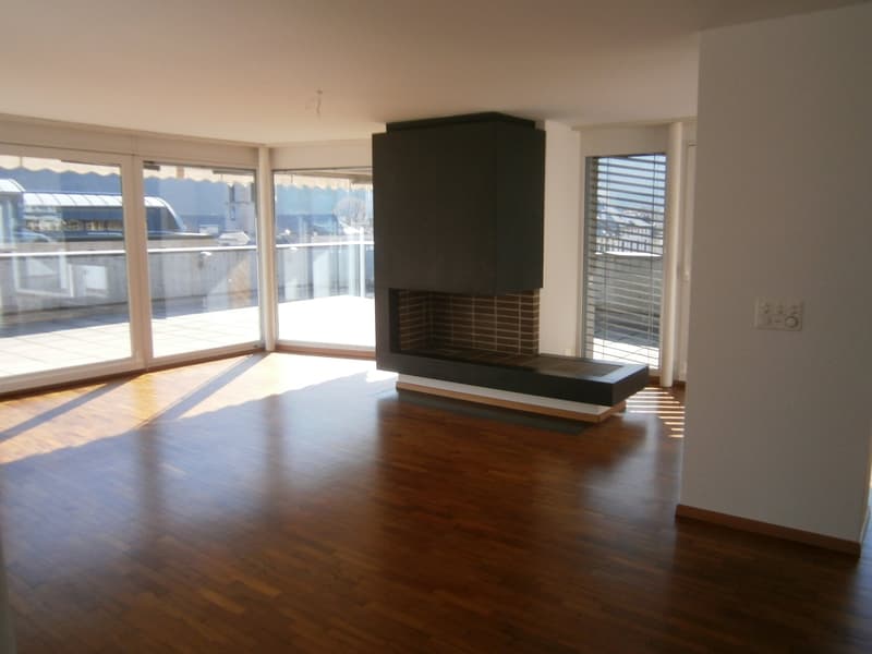 Spacieux appartement-terrasse de 7 pièces au coeur de la Ville de Martigny (3)