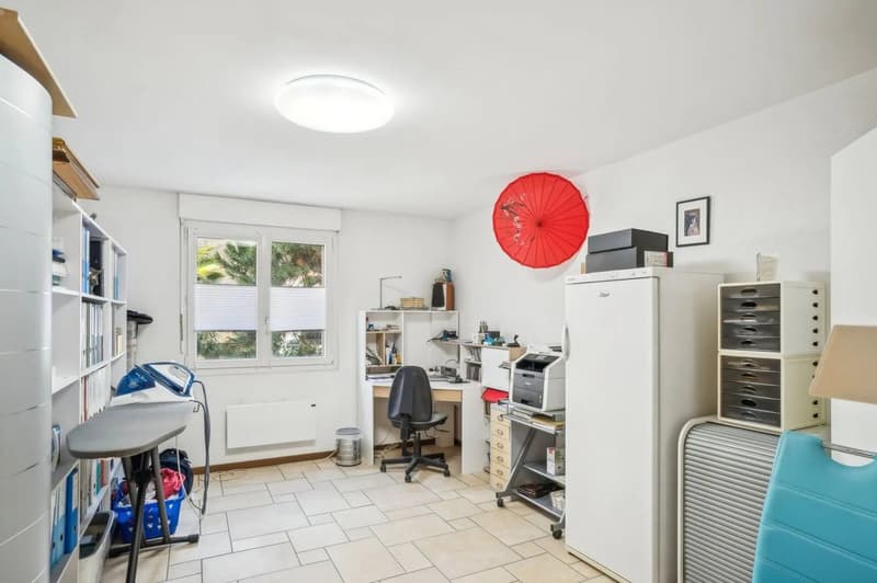 Maison jumelée de caractère à Saillon – 5 pièces, rénovée en 2024 (5)
