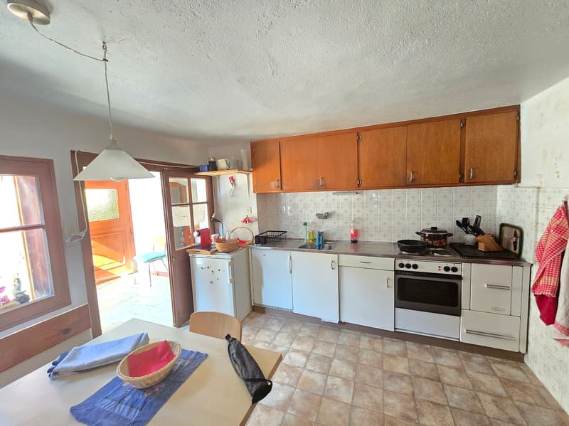 Maison, grange, raccard, terrains - Salvan - Grand potentiel (10)