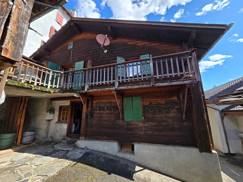 Maison, grange, raccard, terrains - Salvan - Grand potentiel (3)