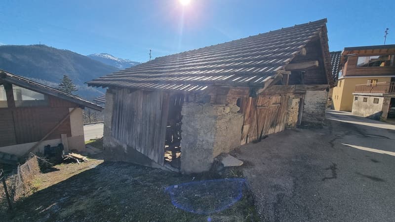 Grange à rénover - 310 m3 - Luc (Ayent) - EXCLUSIVITE - réf. 10243552 (2)