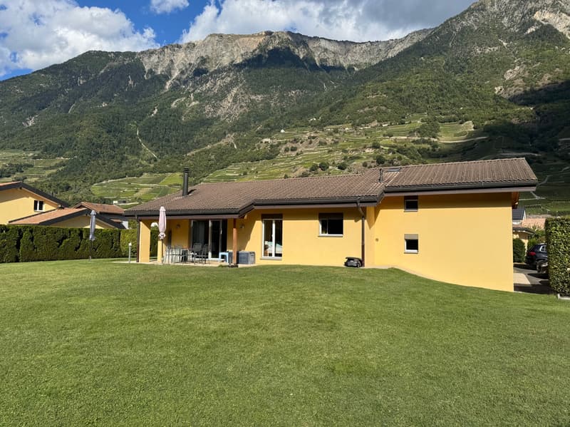 Villa - 4.5 pces - Terrain 1'200 m2 - FULLY - EXCLUSIVITE (6)