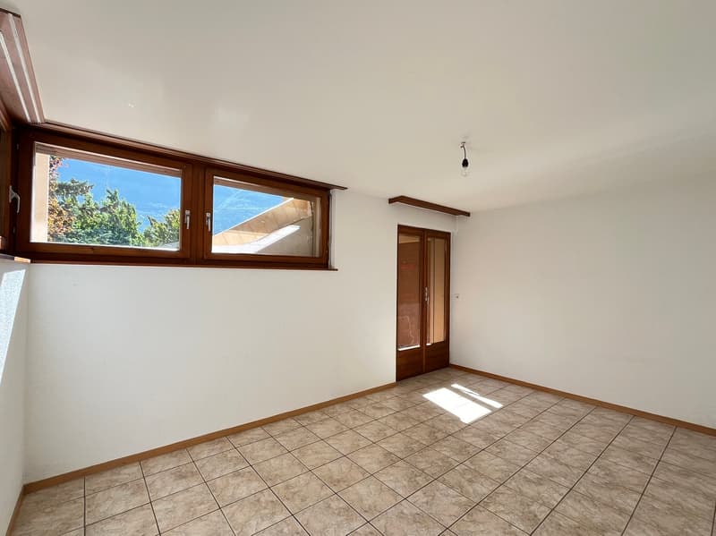 Villa / 2 appartements / 1'735 m3 et terrain 1'073 m2 / EXCLUSIVITE (6)