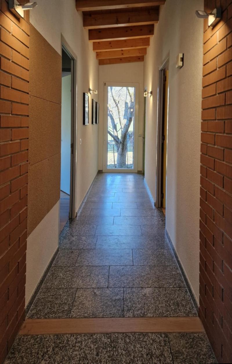 Villa d'architecte - 4.5 pces - 1'212 m2 terrain - Grône - EXCLUSIVITE (5)