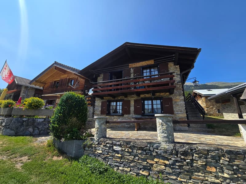 Chalet "Clô di Meitra" / Mi-chemin Ayent et Anzère / EXCLUSIVITE (2)