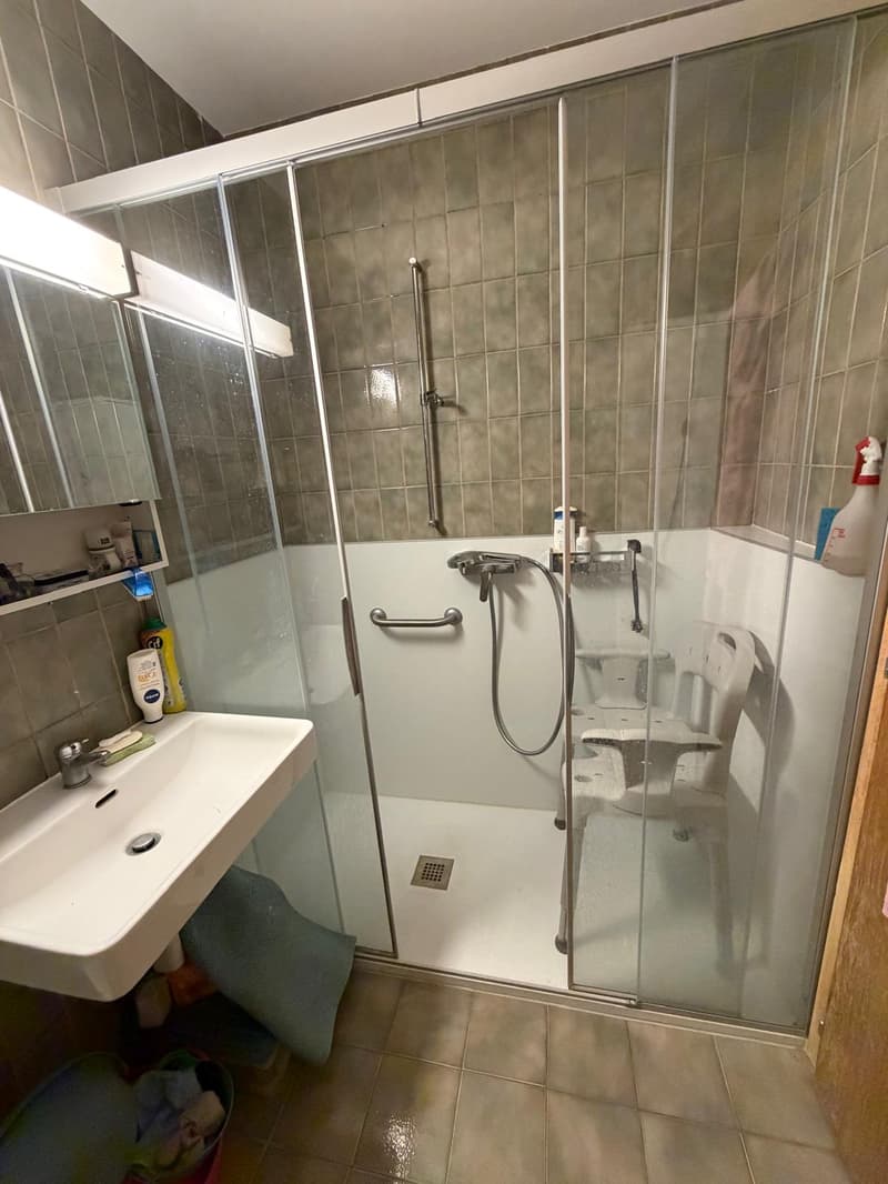 Appartement – 5ème étage – places de parc extérieures (11)