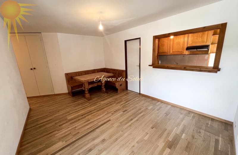 Adorable pied-à-terre de 3.5 pièces à proximité du funiculaire de Montana ! (4)