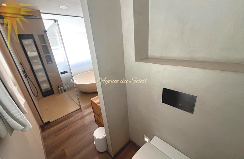 Luxueux appartement de 5.5 pièces en plein centre de la station et en bordure directe du golf ! (13)