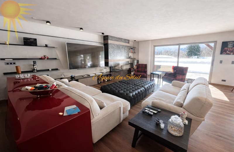 Luxueux appartement de 5.5 pièces en plein centre de la station et en bordure directe du golf ! (6)